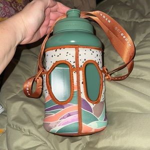 Hydrojug